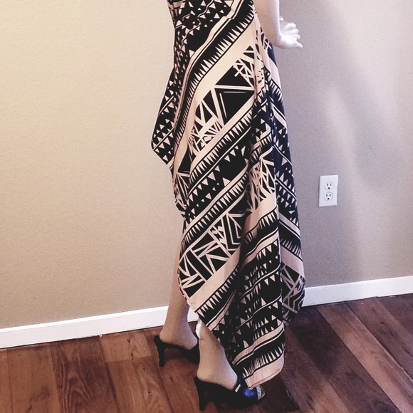 NWT Aztec Asymmetrical Dress - Picture 6 of 16
